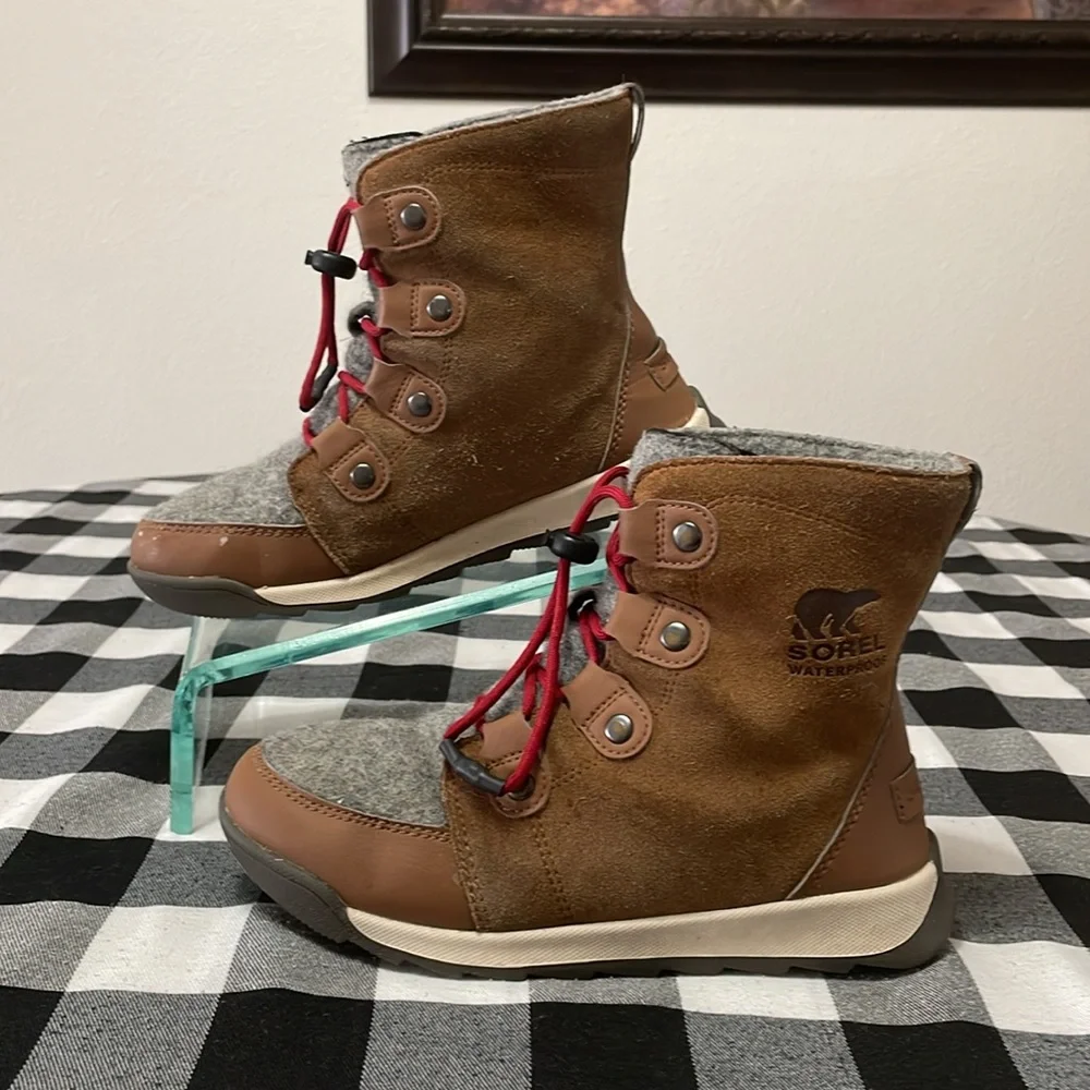 SOREL Explorer Joan Felt Brown Suede Leather Waterproof Winter Boot 5Y/6.5 Women